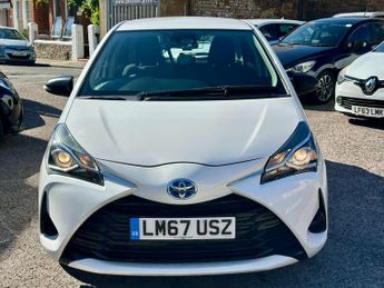 Toyota Yaris 1.5 VVT-h Active E-CVT Euro 6 (s/s) 5dr