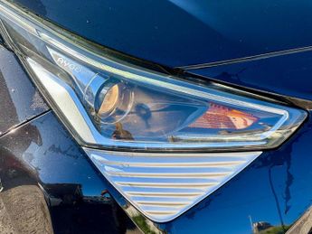 Toyota AYGO 1.0 VVT-i x-trend Funroof x-shift Euro 6 5dr