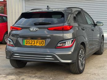 Hyundai KONA 64kWh Premium Auto 5dr (10.5kW Charger)