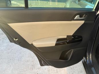 Kia Sportage 2.0 CRDi GT-Line Auto AWD Euro 6 5dr