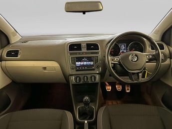 Volkswagen Polo 1.2 TSI BlueMotion Tech SE Design Hatchback 5dr Petrol Manual Eu