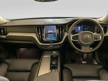 Volvo XC60 2.0 B5 MHEV Plus SUV 5dr Petrol Hybrid Auto AWD Euro 6 (s/s) (25