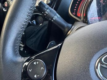 Toyota AYGO 1.0 VVT-i x-pression x-shift Euro 5 5dr Euro 5