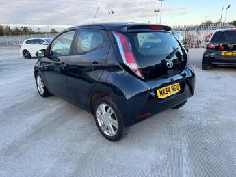 Toyota AYGO 1.0 VVT-i x-pression x-shift Euro 5 5dr Euro 5