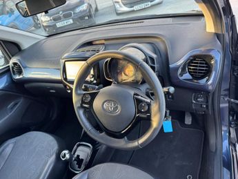 Toyota AYGO 1.0 VVT-i x-pression x-shift Euro 5 5dr Euro 5