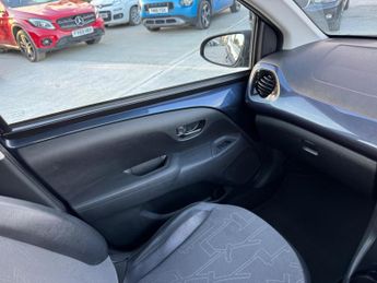 Toyota AYGO 1.0 VVT-i x-pression x-shift Euro 5 5dr Euro 5
