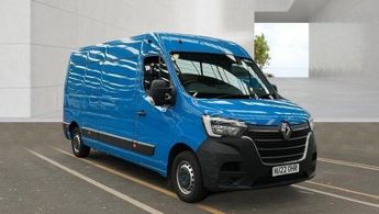 Renault Master 2.3 dCi ENERGY 35 Business FWD LWB Medium Roof Euro 6 (s/s) 4dr