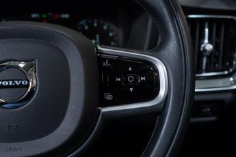 Volvo V60 Cross Country 2.0 B5 MHEV Auto AWD Euro 6 (s/s) 5dr