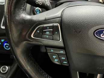 Ford Focus 1.5 TDCi Titanium Euro 6 (s/s) 5dr