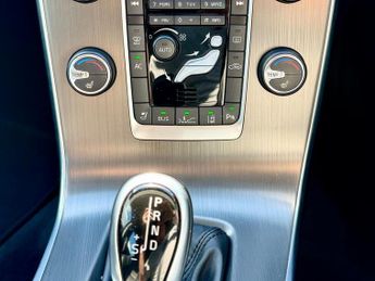 Volvo V60 1.6 T4 SE Powershift 5dr