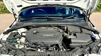 Volvo V60 1.6 T4 SE Powershift 5dr