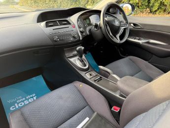 Honda Civic 1.8 i-VTEC ES 5dr