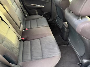 Honda Civic 1.8 i-VTEC ES 5dr