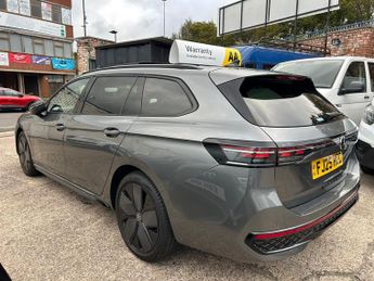 Volkswagen Passat 1.5 TSI eHybrid 19.7kWh R-Line DSG Euro 6 (s/s) 5dr