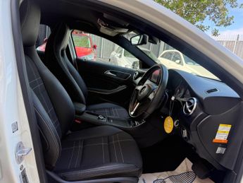 Mercedes-Benz A Class 1.6 A180 Sport Hatchback 5dr Petrol 7G-DCT Euro 6 (s/s) (122 ps)