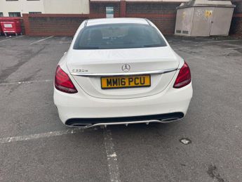 Mercedes-Benz C Class 2.1 C220d AMG Line Saloon 4dr Diesel 7G-Tronic+ Euro 6 (s/s) (17