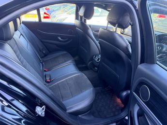 Mercedes-Benz E Class 2.0 E220d AMG Line G-Tronic+ Euro 6 (s/s) 4dr
