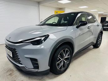 Lexus LBX 1.5 VVT-iE Premium Plus E-CVT Euro 6 (s/s) 5dr