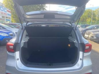 MG MG ZS 1.0 T-GDI Exclusive Auto Euro 6 5dr