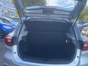 MG MG ZS 1.0 T-GDI Exclusive Auto Euro 6 5dr