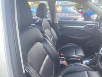 MG MG ZS 1.0 T-GDI Exclusive Auto Euro 6 5dr