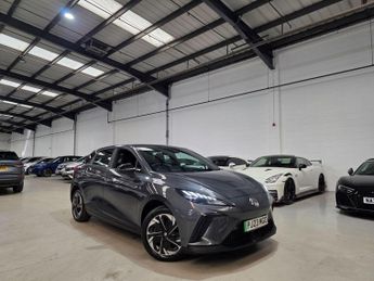 MG MG4 64kWh SE Long Range Auto 5dr