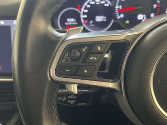 Porsche Cayenne 3.0T V6 TiptronicS 4WD Euro 6 (s/s) 5dr