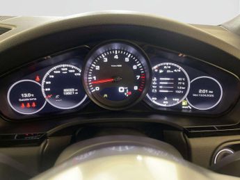 Porsche Cayenne 3.0T V6 TiptronicS 4WD Euro 6 (s/s) 5dr