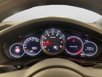 Porsche Cayenne 4.0T V8 GPF Turbo SUV 5dr Petrol TiptronicS 4WD Euro 6 (s/s) (55