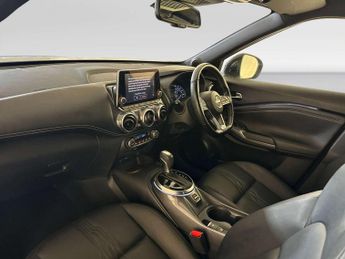 Nissan Juke 1.6 Tekna SUV 5dr Petrol Hybrid Auto Euro 6 (143 ps)