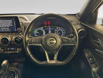 Nissan Juke 1.6 Tekna SUV 5dr Petrol Hybrid Auto Euro 6 (143 ps)