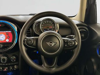 MINI Hatch 1.5 One Classic Hatchback 5dr Petrol Manual Euro 6 (s/s) (102 ps