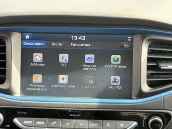 Hyundai IONIQ 1.6 h-GDi Premium SE DCT Euro 6 (s/s) 5dr