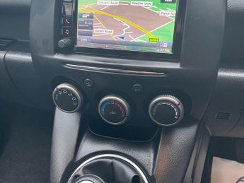 Mazda Mazda2 1.3 Venture Euro 5 5dr