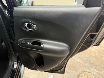 Nissan Juke 1.6 Tekna XTRON Euro 6 5dr