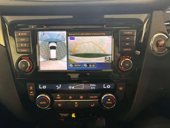 Nissan Qashqai 1.3 DIG-T N-Connecta SUV 5dr Petrol Manual Euro 6 (s/s) (140 ps)