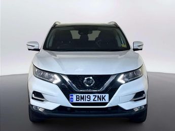 Nissan Qashqai 1.3 DIG-T N-Connecta SUV 5dr Petrol Manual Euro 6 (s/s) (140 ps)