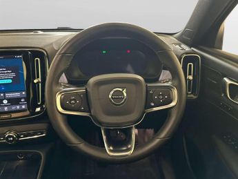 Volvo XC40 Recharge 69kWh Ultimate SUV 5dr Electric Auto (231 ps)