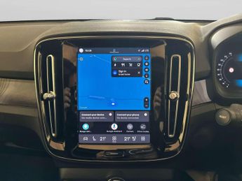 Volvo XC40 Recharge 69kWh Ultimate SUV 5dr Electric Auto (231 ps)