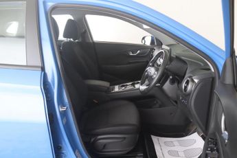 Hyundai KONA 39kWh SE Connect Auto 5dr (10.5kW Charger)