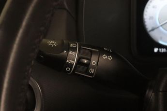 Hyundai KONA 39kWh SE Connect Auto 5dr (10.5kW Charger)