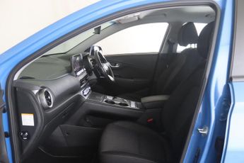 Hyundai KONA 39kWh SE Connect Auto 5dr (10.5kW Charger)