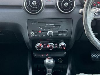 Audi A1 1.4 TFSI S line Sportback S Tronic Euro 5 (s/s) 5dr