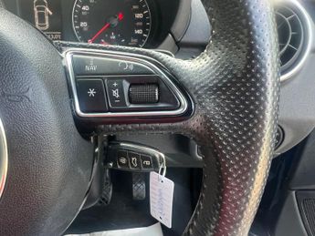Audi A1 1.4 TFSI S line Sportback S Tronic Euro 5 (s/s) 5dr