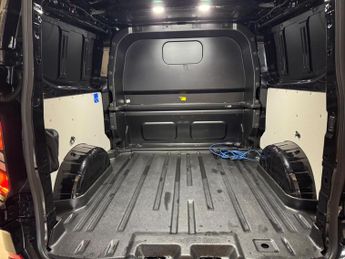 Ford Transit Custom 2.5 320 Duratec 11.8kWh Limited Crew Van Auto L2 H1 Euro 6 5dr