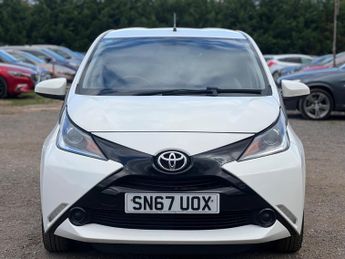 Toyota AYGO 1.0 VVT-i x-play Euro 6 5dr
