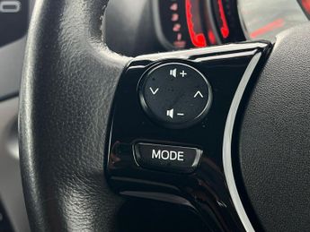 Toyota AYGO 1.0 VVT-i x-play Euro 6 5dr