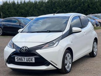 Toyota AYGO 1.0 VVT-i x-play Euro 6 5dr