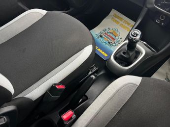 Toyota AYGO 1.0 VVT-i x-play Euro 6 5dr