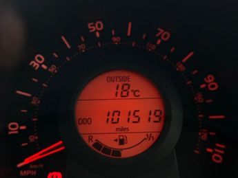 Toyota AYGO 1.0 VVT-i x-play Euro 6 5dr
